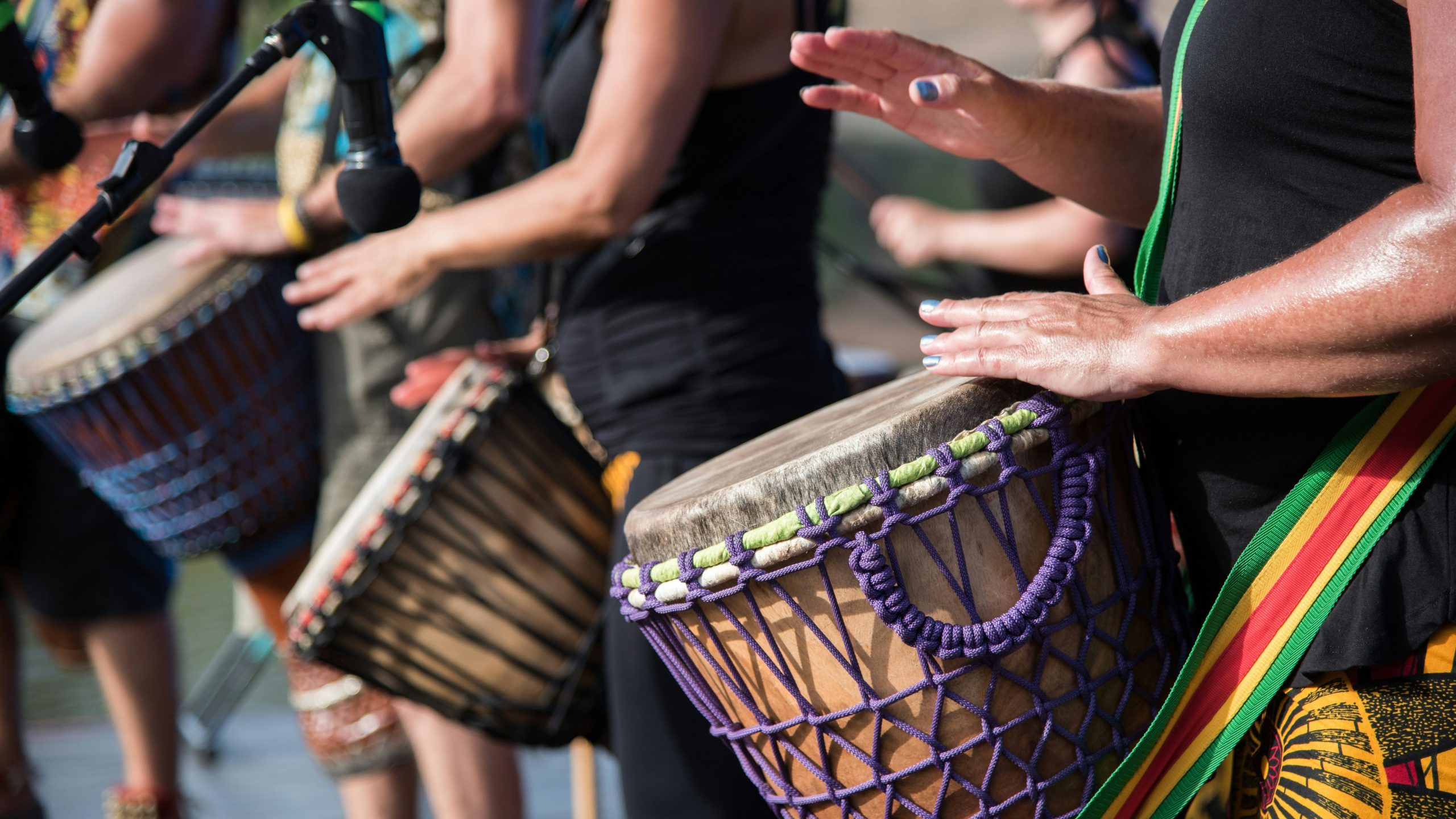 Photo-of-traditional-djembe-congo-drummers-playing